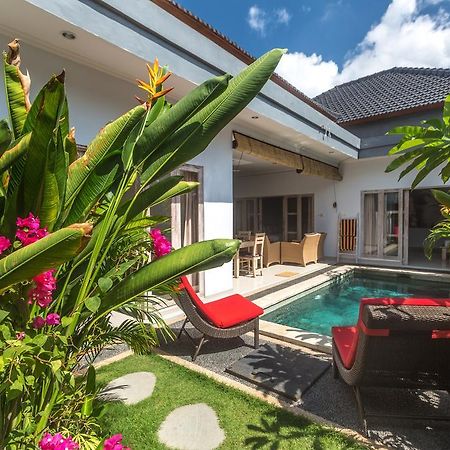 Castro Villa เซมินยัค ภายนอก รูปภาพ